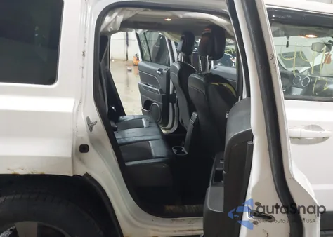 2013 Jeep Patriot Latitude from USA, damaged, VIN 1C4NJRFB4DD281556